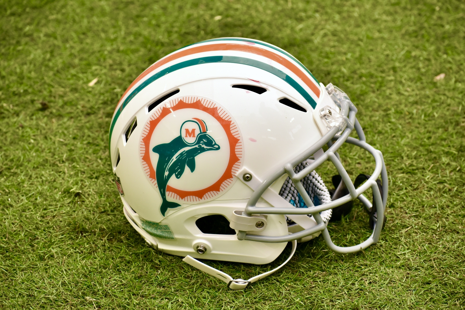 miami dolphins throwback jersey schedule
