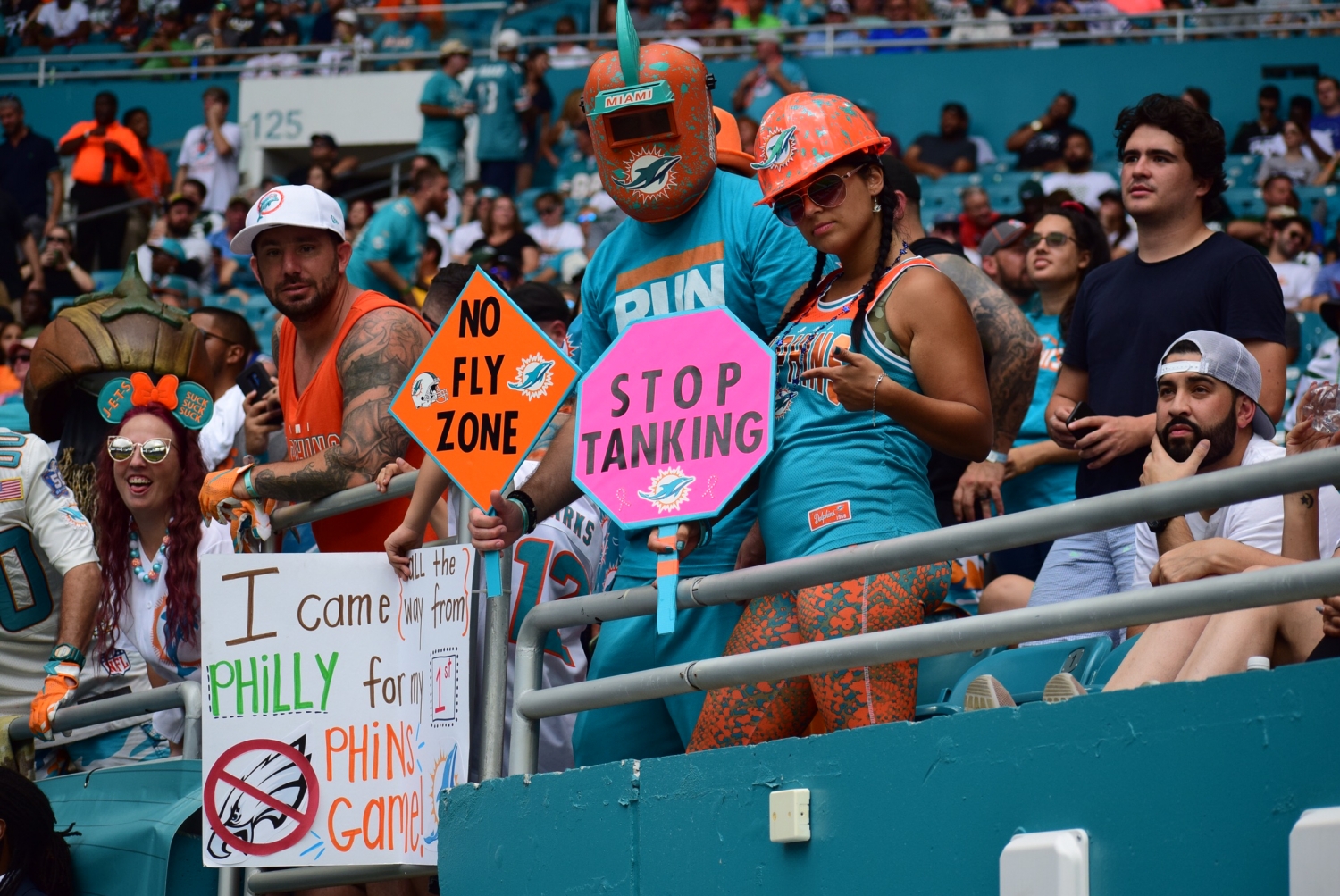 Some fans question the tanking objective. (Tony Capobianco for Five Reasons Sports)