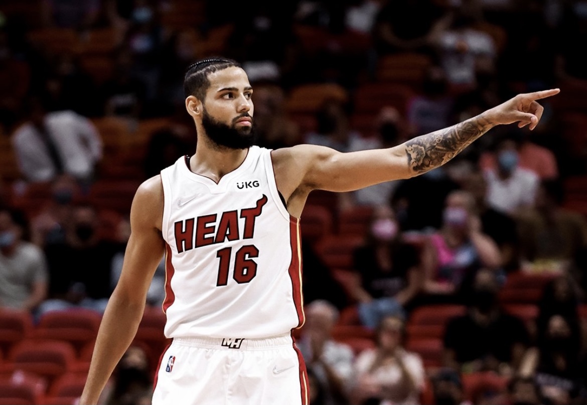 Charlotte Hornets surprise J. Cole with custom jersey at practice