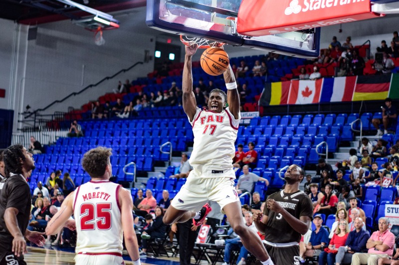 Vanterpool’s double-double not enough in Owls’ 70–65 loss to Bonnies