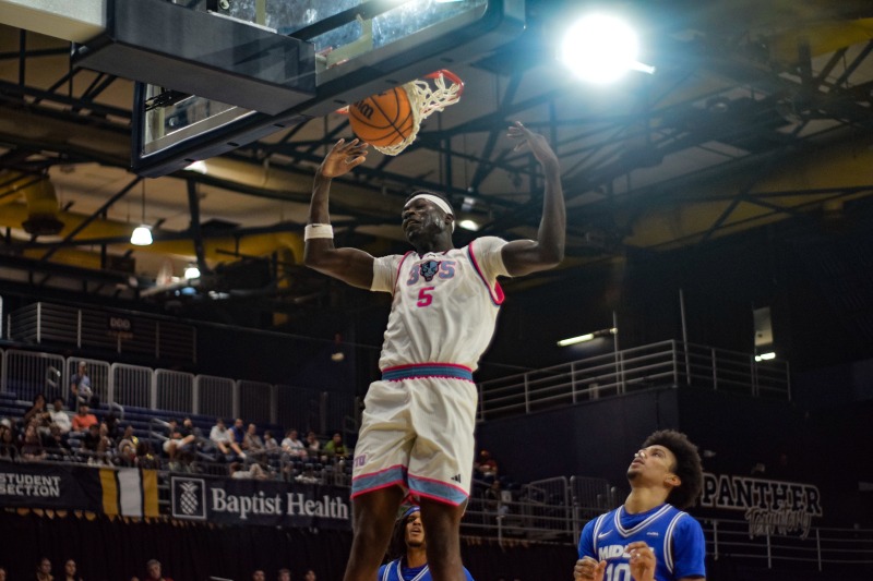 FIU fizzles late, falls to Middle Tennessee 73-65