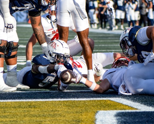 Seniors lead FIU past Jacksonville State, earn sixth bowl berth in program history