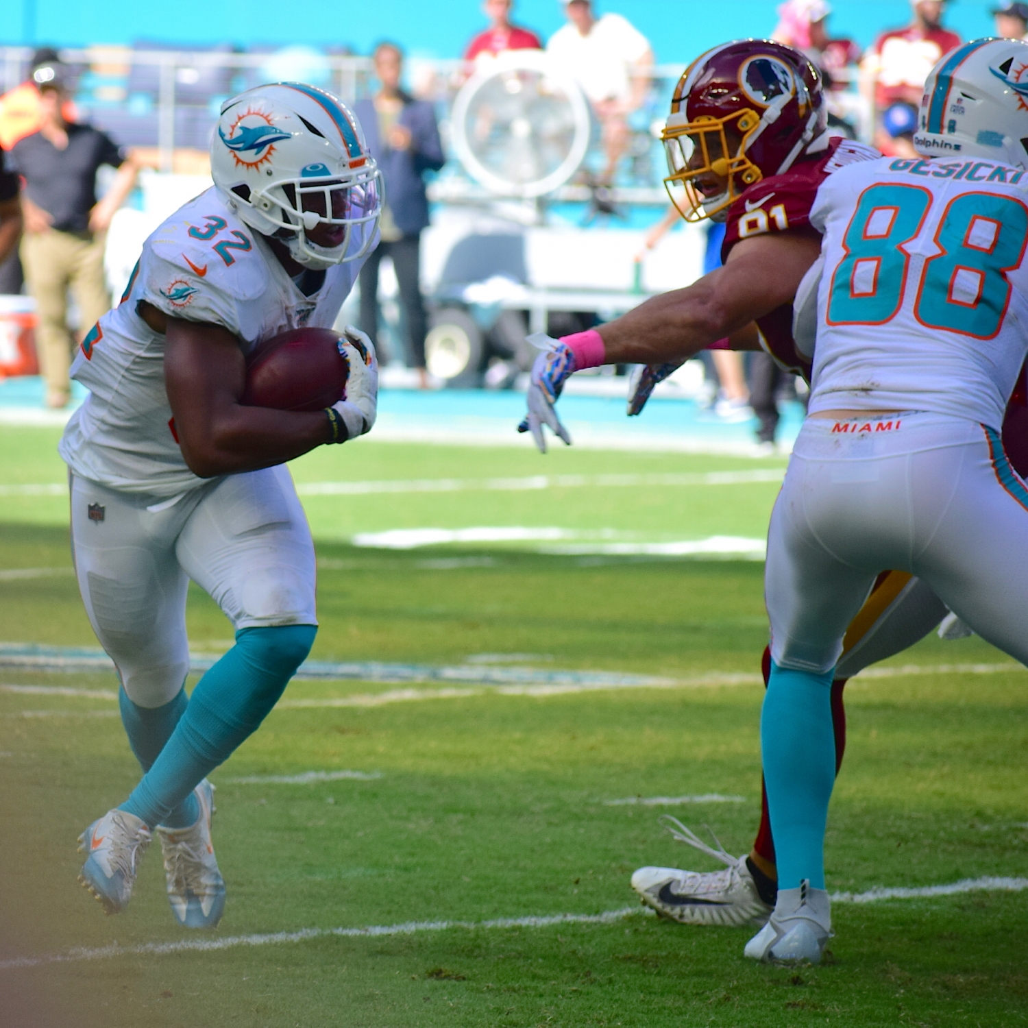 Miami Dolphins running backs show promise in defeat