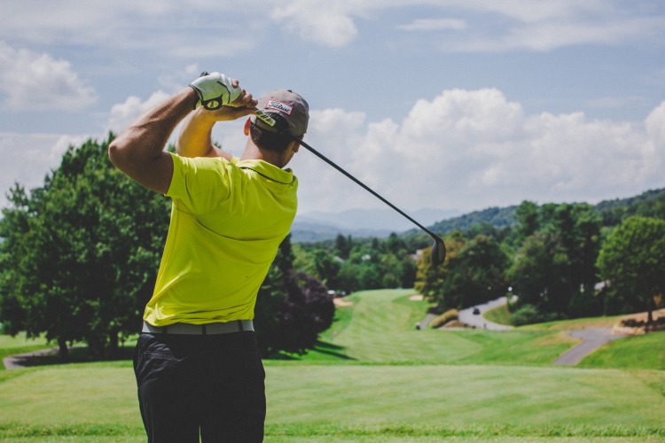 10 Surprising Health Benefits of Playing Golf: How This Sport Can Improve Your Well-Being