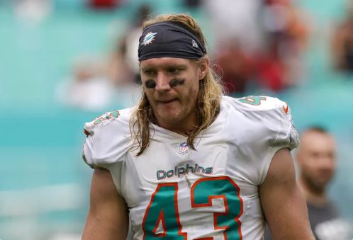 Andrew Van Ginkel returned an interception for a touchdown for the Dolphins in win at Washington.