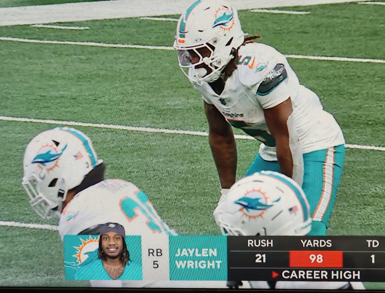 Jaylen Wright had his best game as a pro, rushing for 107 yards against the Jets.